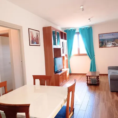 Casa Nuova Tra Umbria E Toscana Con Vista Apartment *