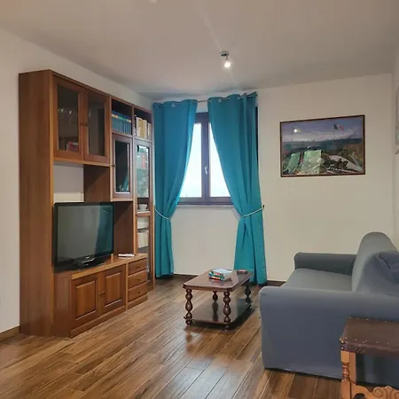 Casa Nuova Tra Umbria E Toscana Con Vista 카스틸리오네델라고